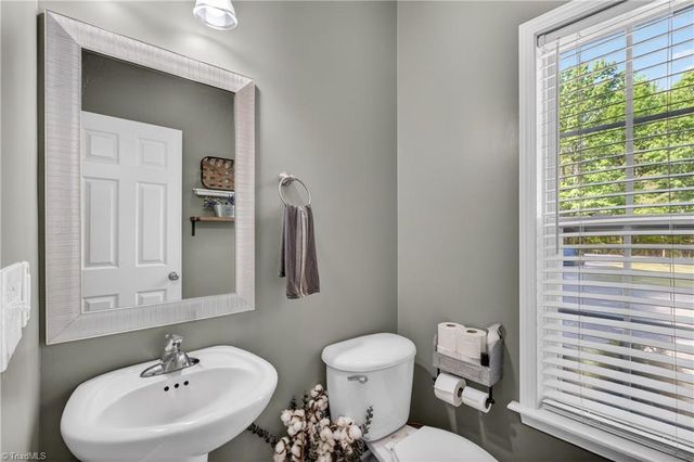 6737 Old NC Highway 13, Asheboro, NC 27205