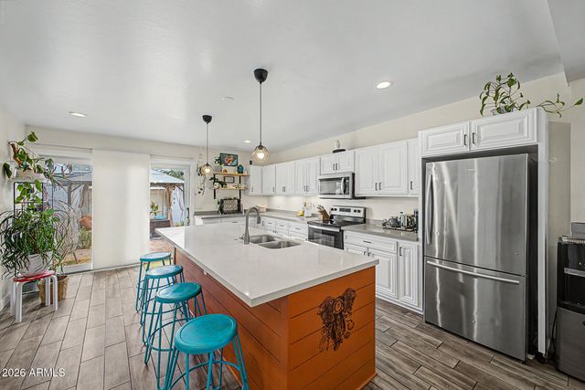 4101 E PIERCE Street, Phoenix, AZ 85008