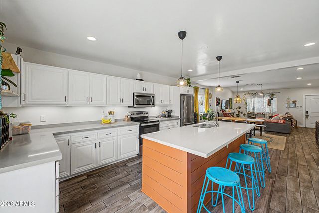 4101 E PIERCE Street, Phoenix, AZ 85008