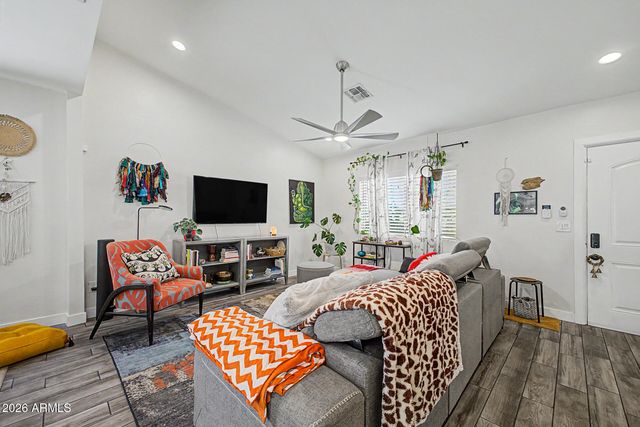 4101 E PIERCE Street, Phoenix, AZ 85008