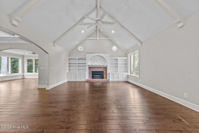 4 Chalford Place, Pinehurst, NC 28374