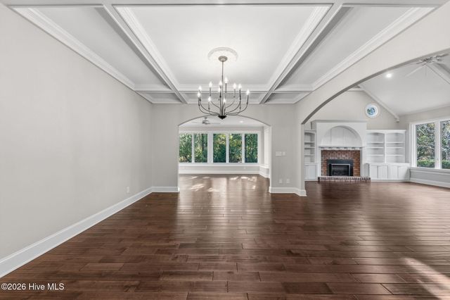 4 Chalford Place, Pinehurst, NC 28374