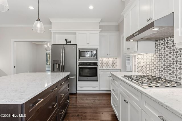 4 Chalford Place, Pinehurst, NC 28374