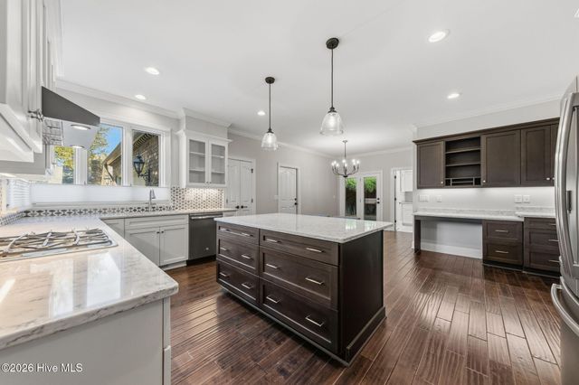 4 Chalford Place, Pinehurst, NC 28374