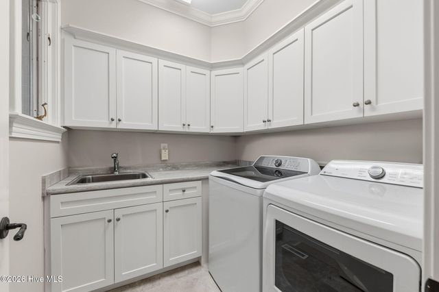 4 Chalford Place, Pinehurst, NC 28374