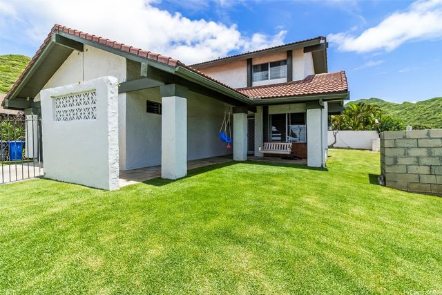 7548 Huialoha Street, Honolulu, HI 96825