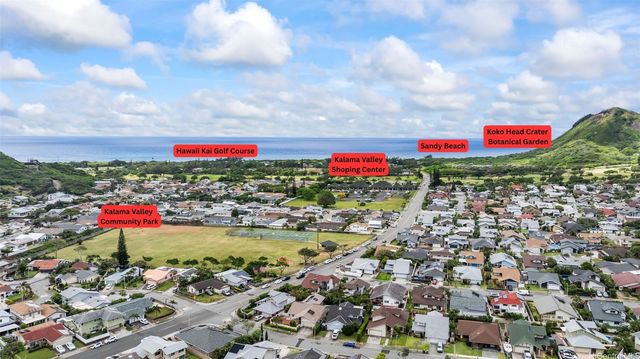 7548 Huialoha Street, Honolulu, HI 96825