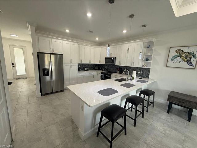 134 Francis AVE, Fort Myers, FL 33916