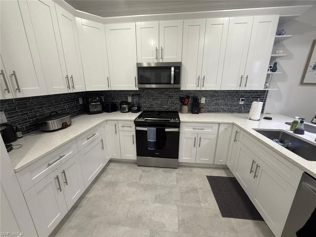 134 Francis AVE, Fort Myers, FL 33916