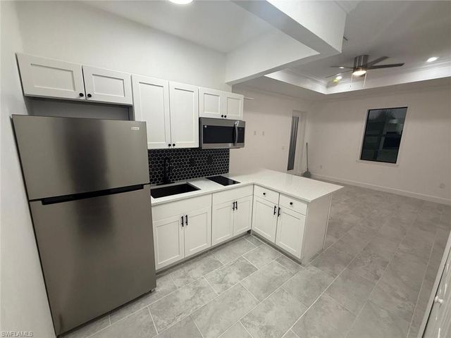 134 Francis AVE, Fort Myers, FL 33916