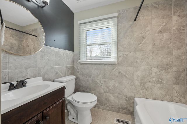 3023 Greenhill Drive, Huntsville, AL 35810