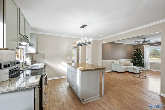 3023 Greenhill Drive, Huntsville, AL 35810