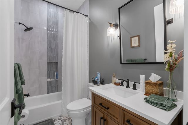 3610 Rocky Creek Drive, Seneca, SC 29678