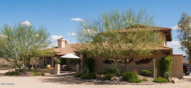 694 N COUNTRY CLUB Drive, Wickenburg, AZ 85390