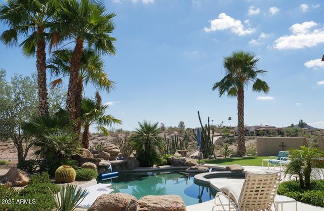 694 N COUNTRY CLUB Drive, Wickenburg, AZ 85390