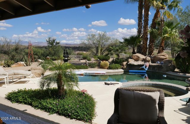 694 N COUNTRY CLUB Drive, Wickenburg, AZ 85390