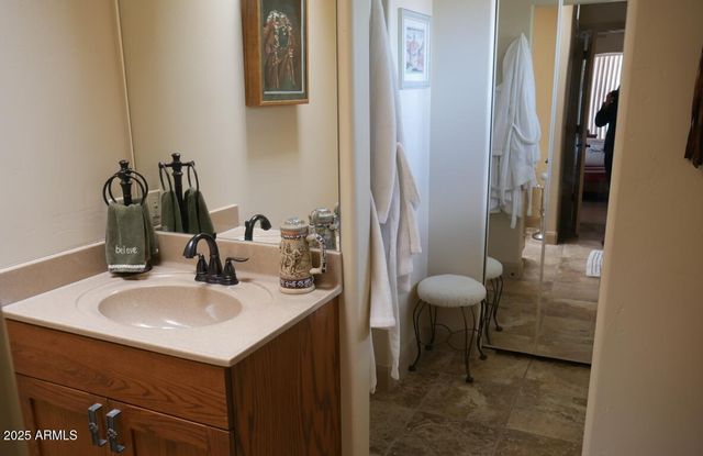 694 N COUNTRY CLUB Drive, Wickenburg, AZ 85390