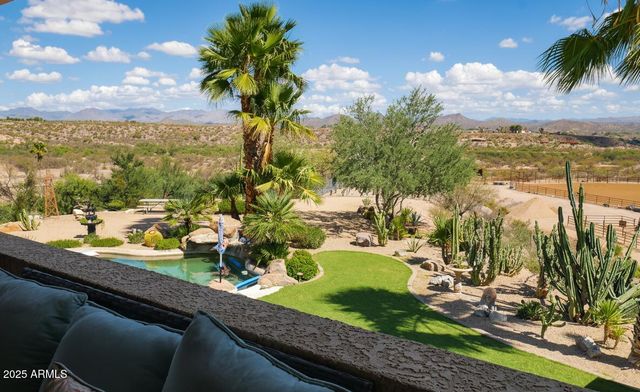 694 N COUNTRY CLUB Drive, Wickenburg, AZ 85390