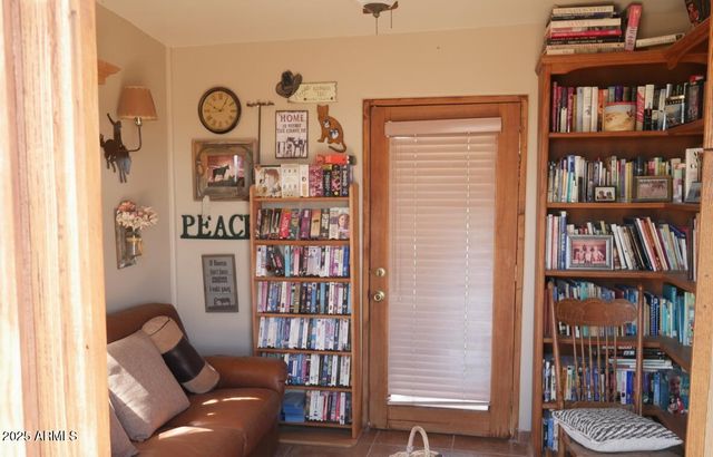 694 N COUNTRY CLUB Drive, Wickenburg, AZ 85390