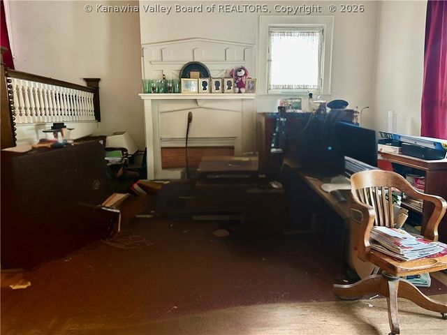 205 Ruffner Avenue, Charleston, WV 25311