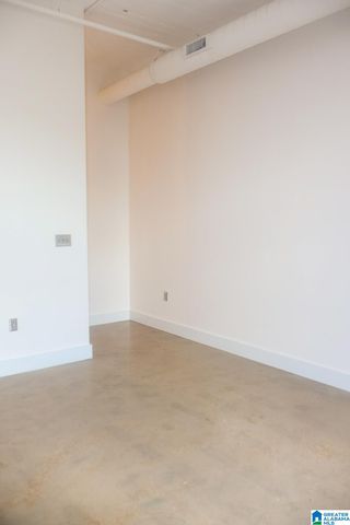2201 5th Ave S Apt 303, Birmingham, AL 35233