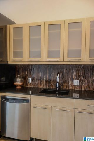 2201 5th Ave S Apt 303, Birmingham, AL 35233