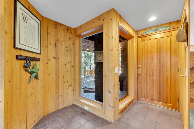 24700 Forest Drive, Idyllwild, CA 92549