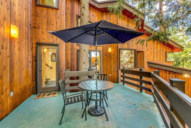 24700 Forest Drive, Idyllwild, CA 92549