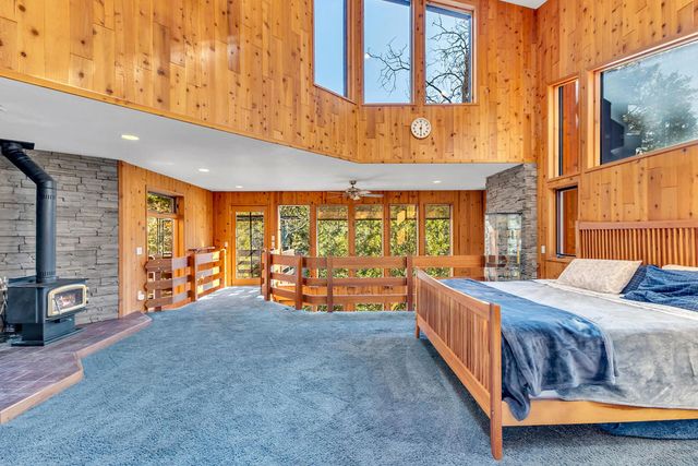 24700 Forest Drive, Idyllwild, CA 92549