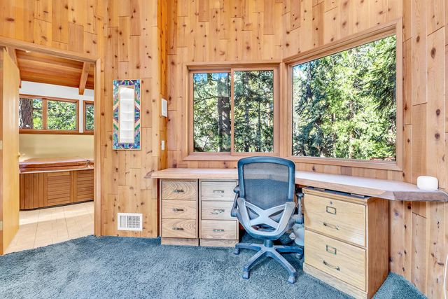 24700 Forest Drive, Idyllwild, CA 92549