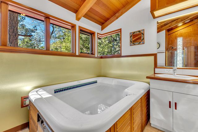 24700 Forest Drive, Idyllwild, CA 92549