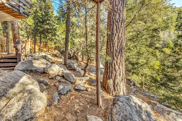 24700 Forest Drive, Idyllwild, CA 92549