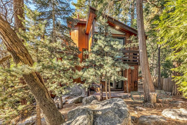 24700 Forest Drive, Idyllwild, CA 92549