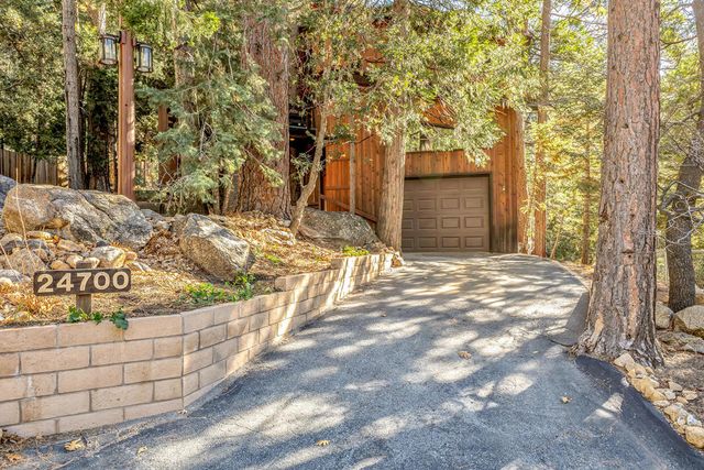 24700 Forest Drive, Idyllwild, CA 92549