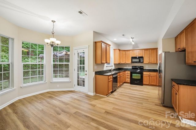 226 Misty Arbor Lane, Mooresville, NC 28117