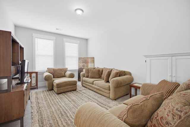 123 Hewitt Street, Summerville, SC 29486