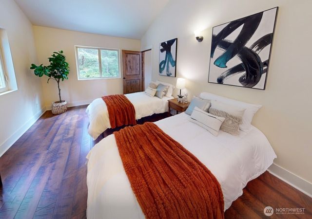 83 Octopus Court, Quilcene, WA 98376