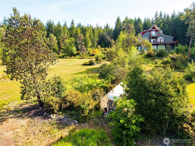 83 Octopus Court, Quilcene, WA 98376
