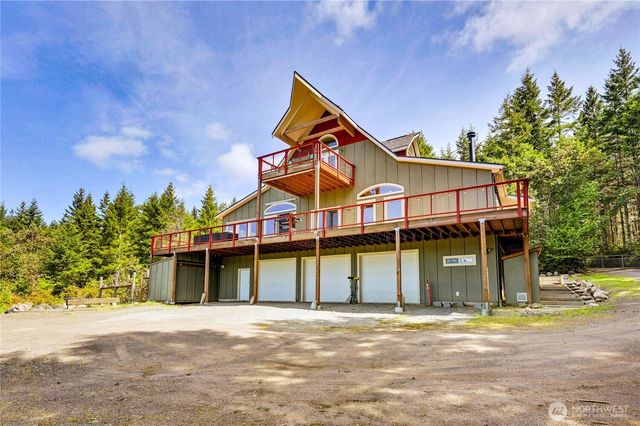 83 Octopus Court, Quilcene, WA 98376
