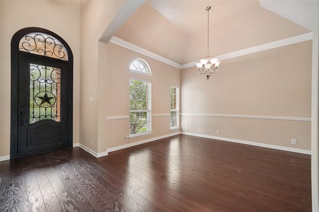 865 Santa Cruz, New Braunfels, TX 78132