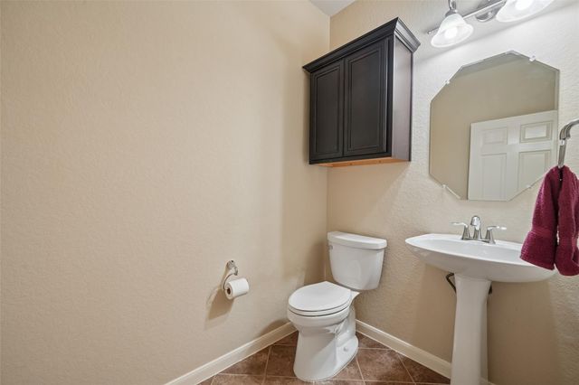865 Santa Cruz, New Braunfels, TX 78132
