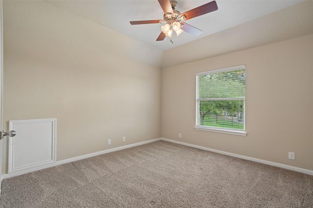 865 Santa Cruz, New Braunfels, TX 78132