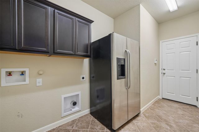 865 Santa Cruz, New Braunfels, TX 78132