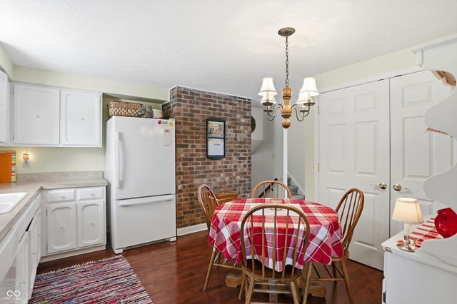 1319 Dogwood Court, Brownsburg, IN 46112