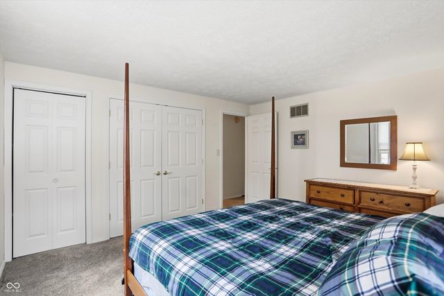 1319 Dogwood Court, Brownsburg, IN 46112