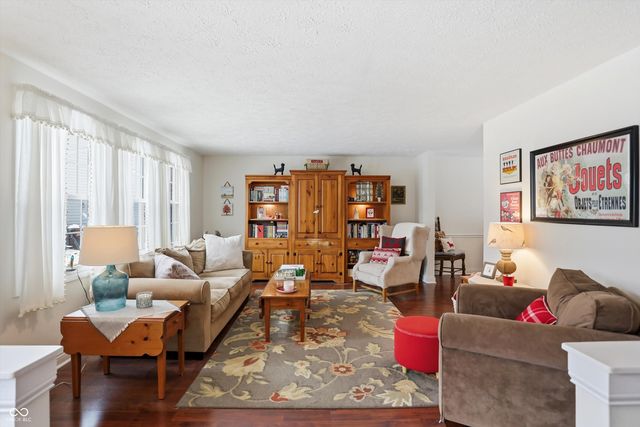 1319 Dogwood Court, Brownsburg, IN 46112