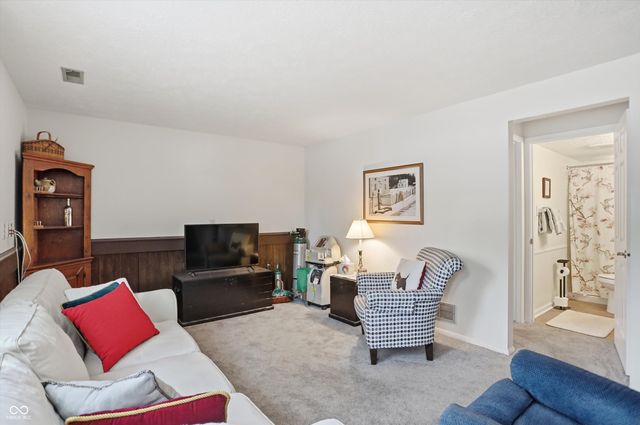 1319 Dogwood Court, Brownsburg, IN 46112