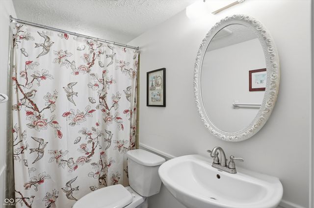 1319 Dogwood Court, Brownsburg, IN 46112