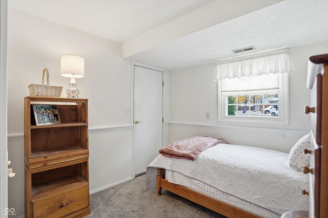 1319 Dogwood Court, Brownsburg, IN 46112