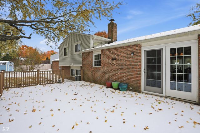 1319 Dogwood Court, Brownsburg, IN 46112